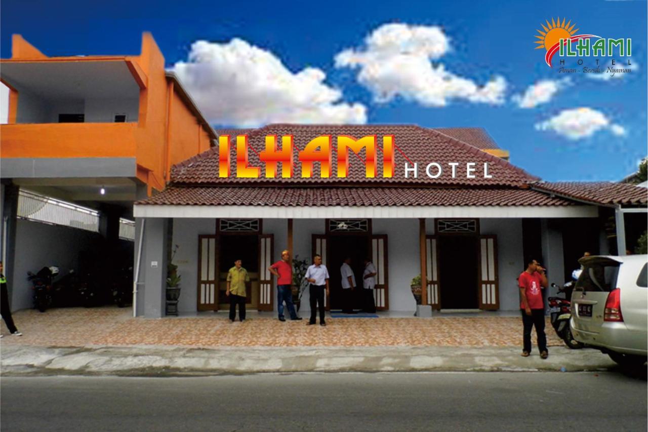 Hotel Ilhami 勿里达 外观 照片
