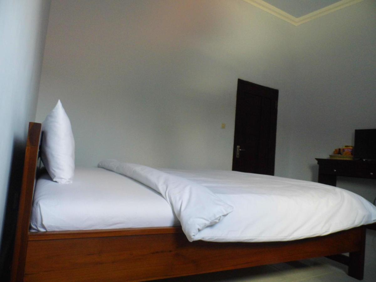 Hotel Ilhami 勿里达 外观 照片